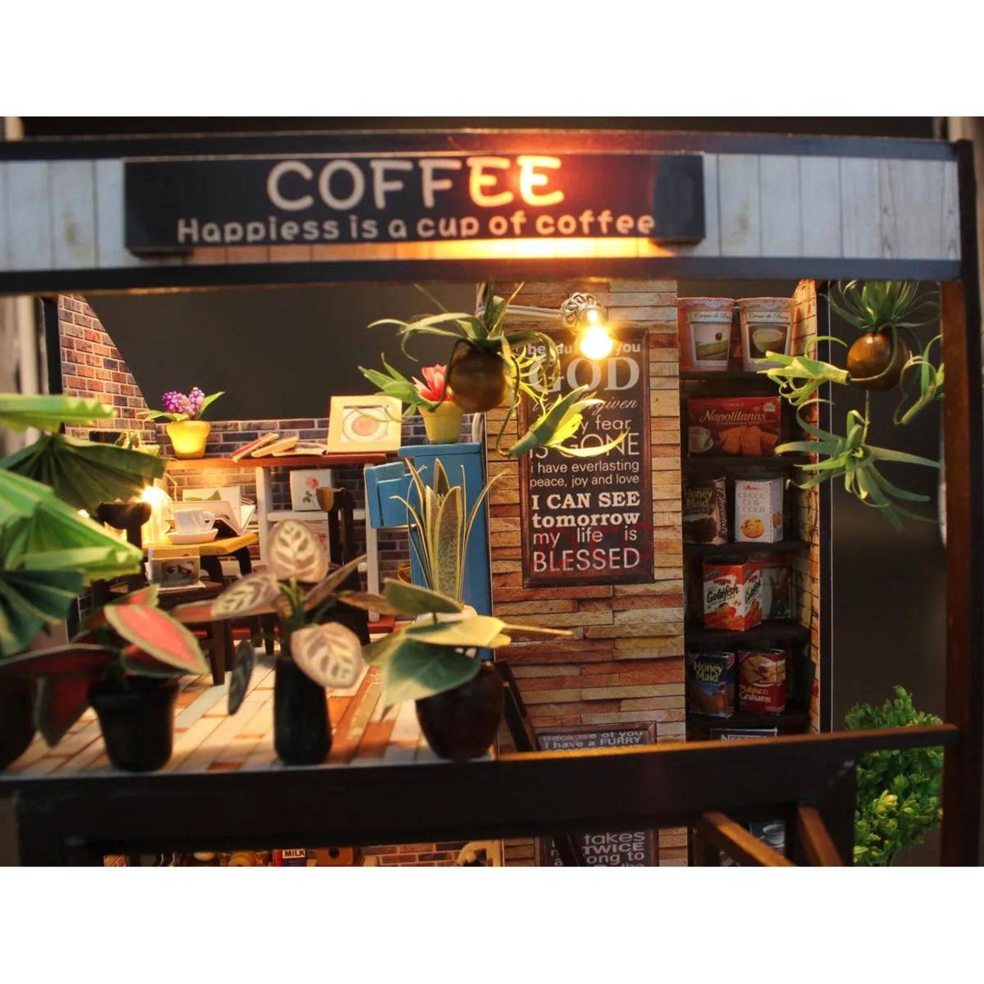 Wizardi Coffee House Miniature Dollhouse Roombox Kit